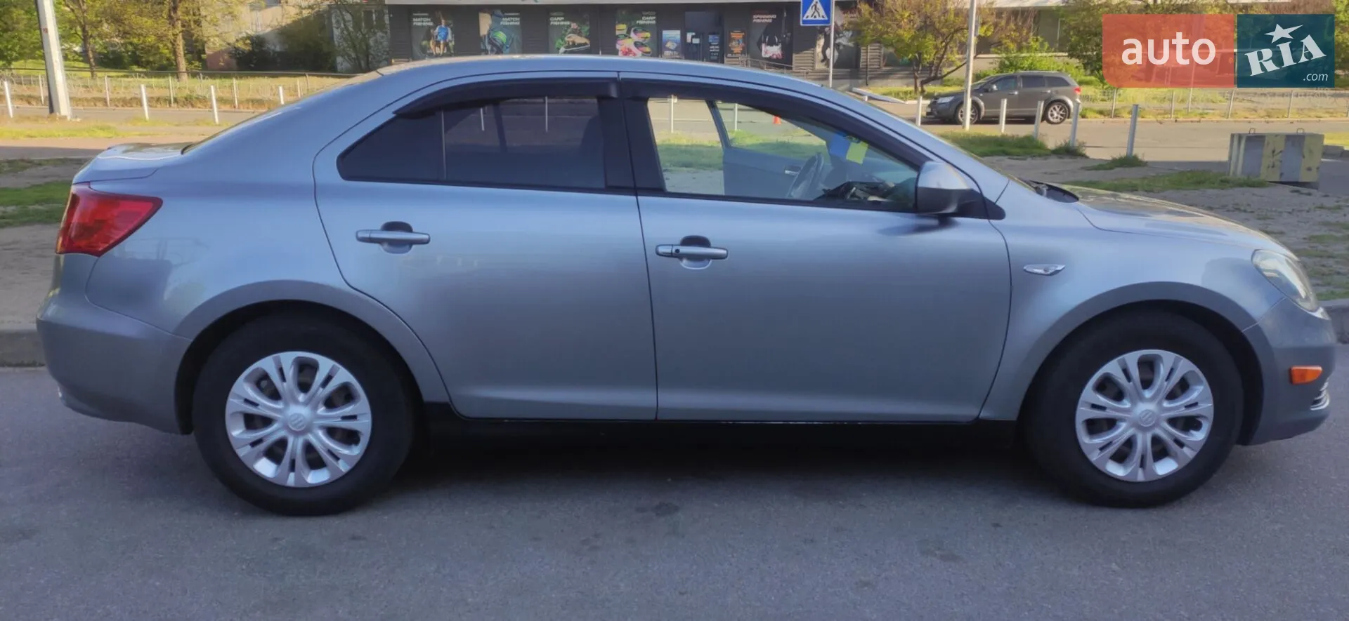 2011 Suzuki Kizashi - мініатюра 6