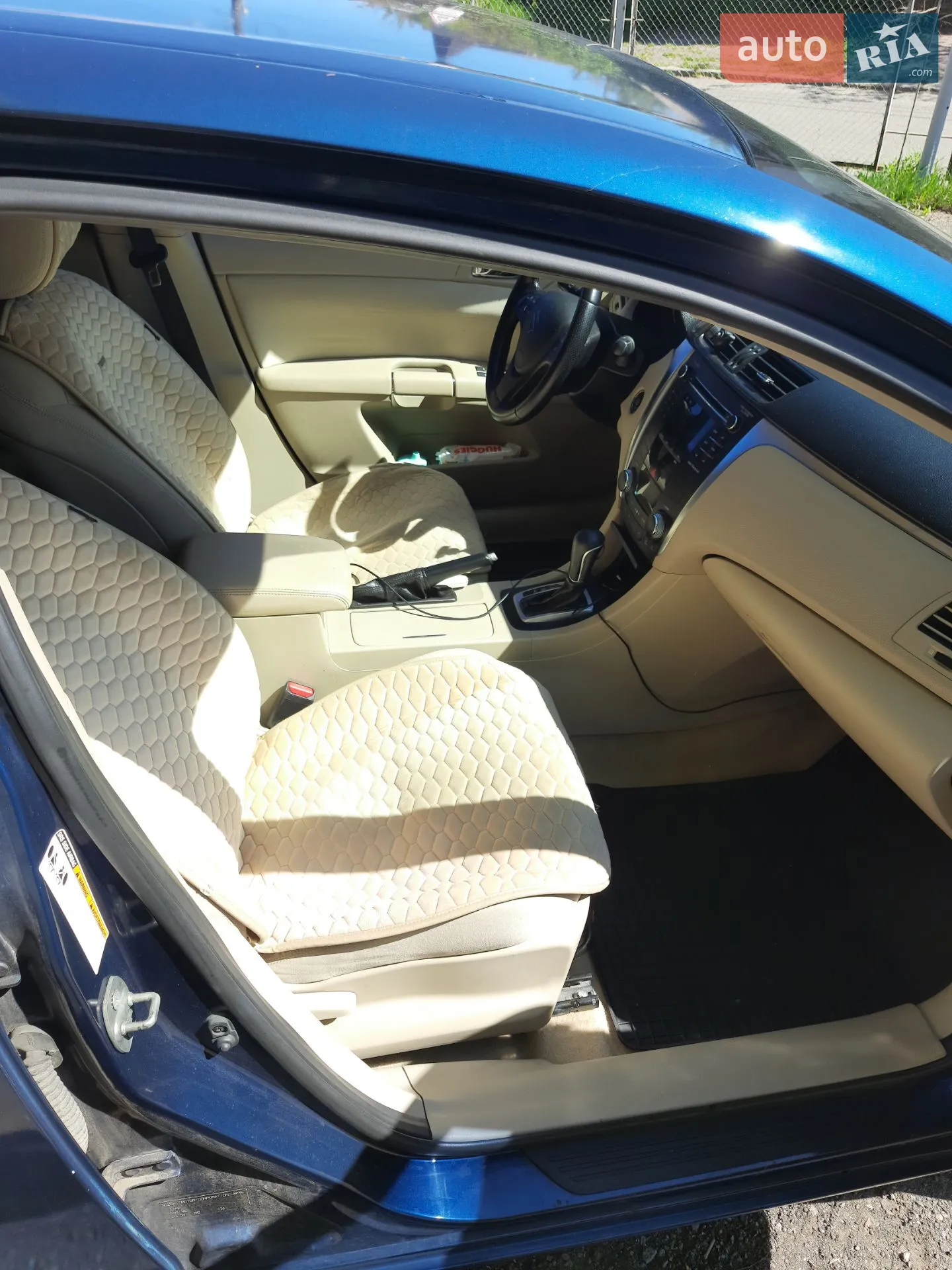 2012 Suzuki Kizashi - мініатюра 13