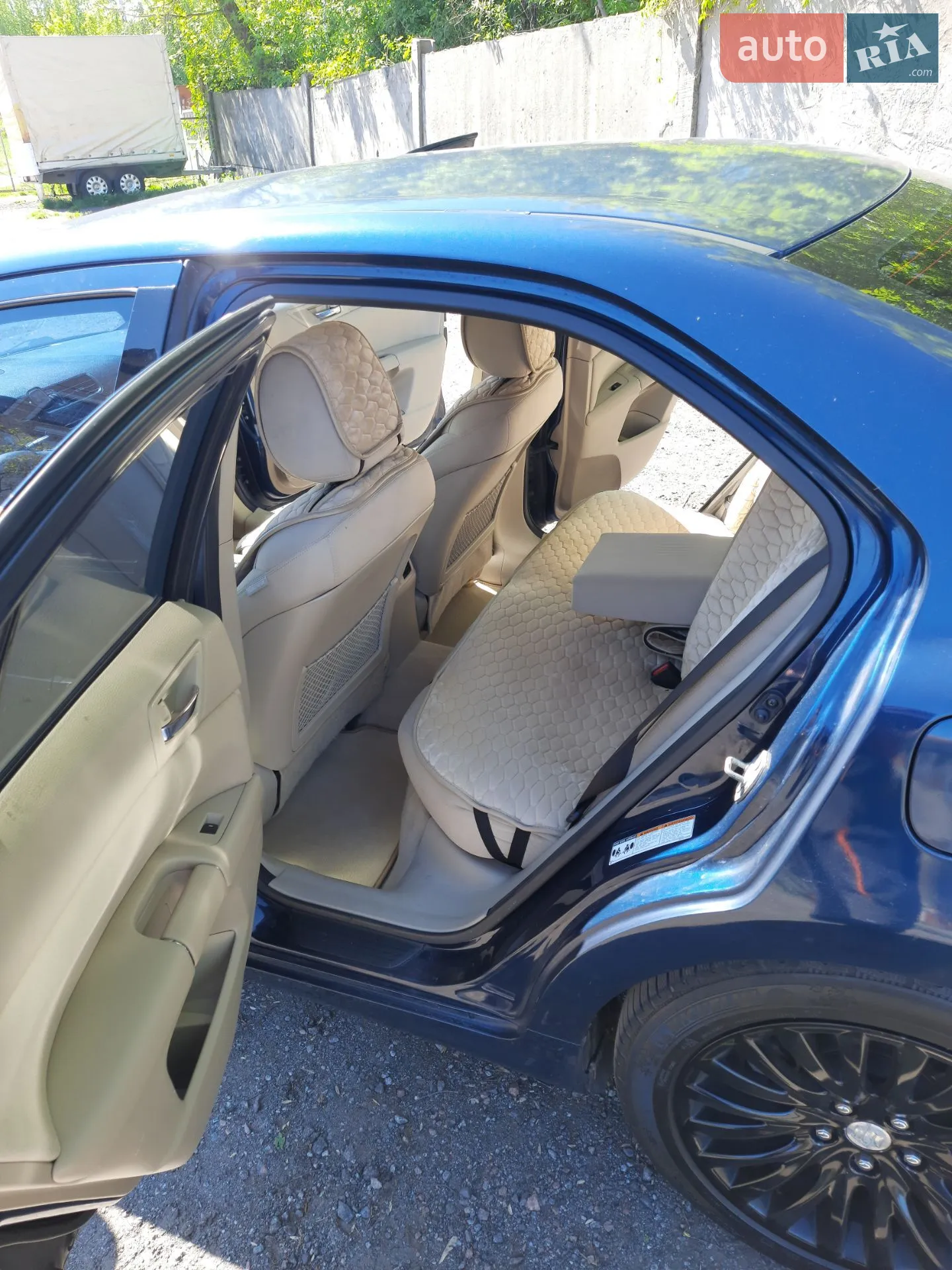 2012 Suzuki Kizashi - мініатюра 21