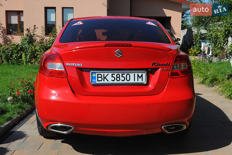 Седан Suzuki Kizashi 2010 в Рівному