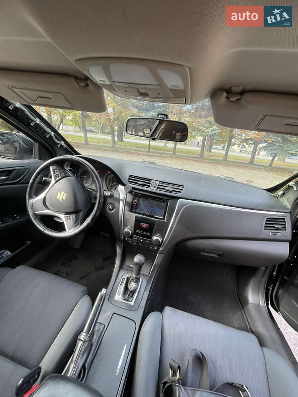 Седан Suzuki Kizashi 2010 в Вознесенске фото 27 Седан Suzuki Kizashi 2010 в Вознесенске