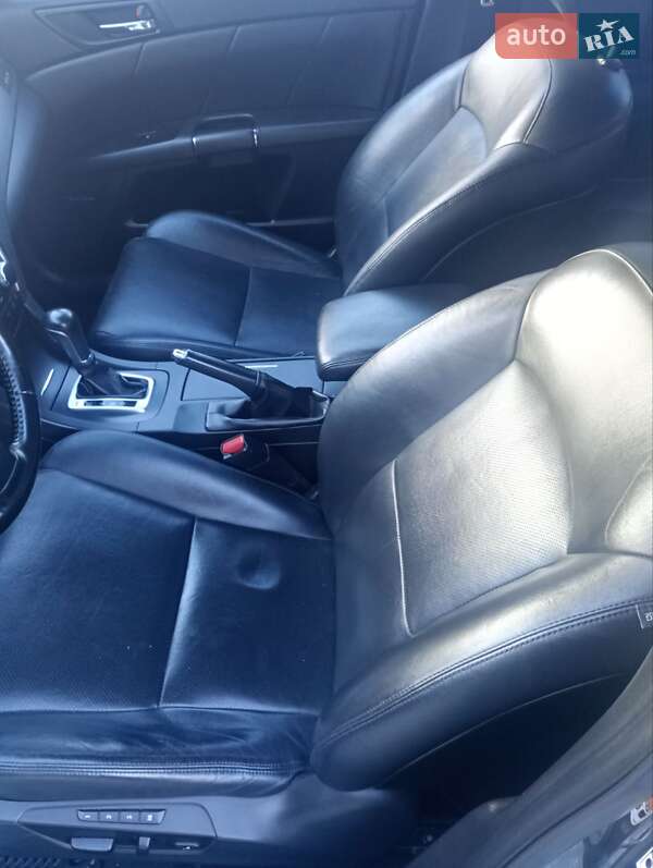 Седан Suzuki Kizashi 2011 в Ужгороде фото 13 Седан Suzuki Kizashi 2011 в Ужгороде