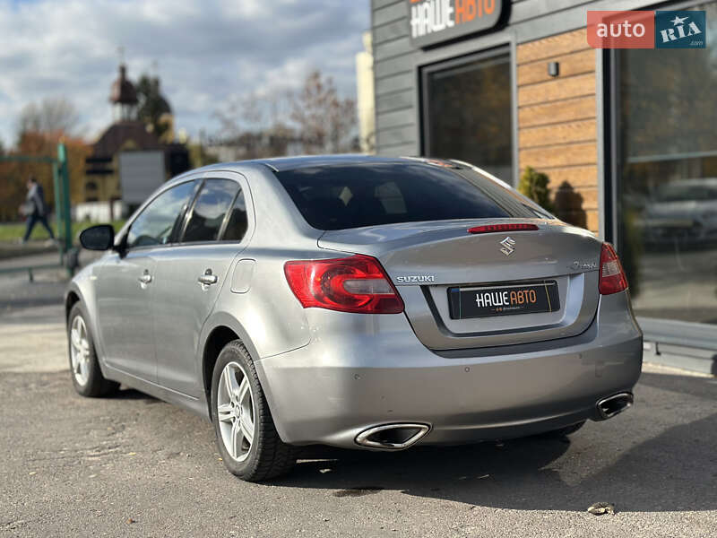 Седан Suzuki Kizashi 2010 в Шептицькому