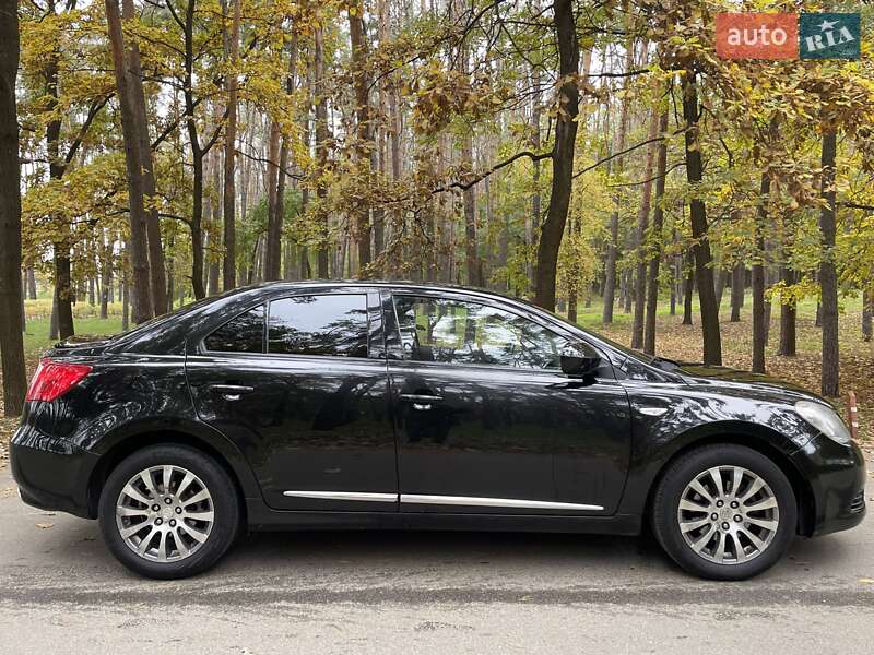 Седан Suzuki Kizashi 2012 в Киеве
