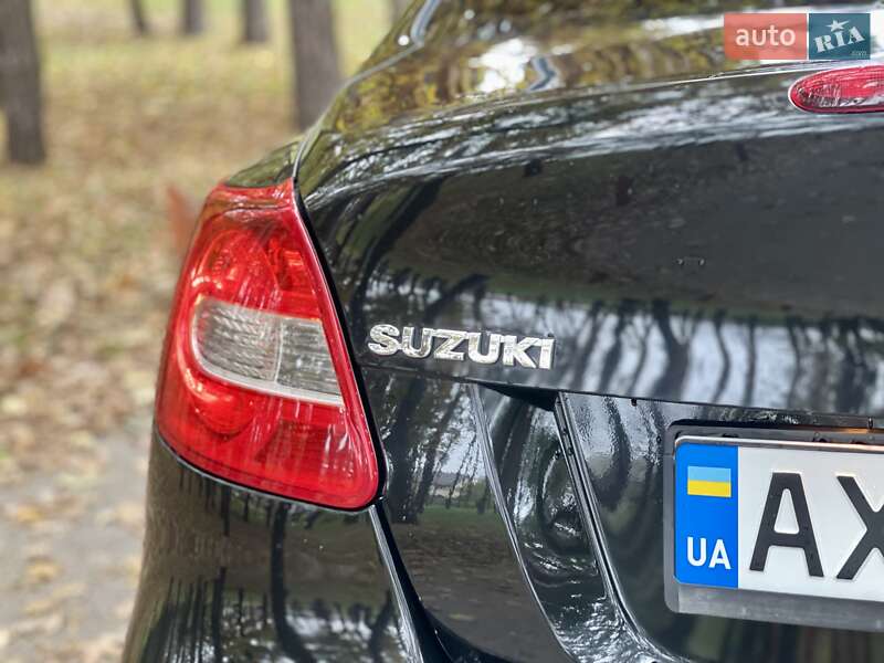 Седан Suzuki Kizashi 2012 в Киеве