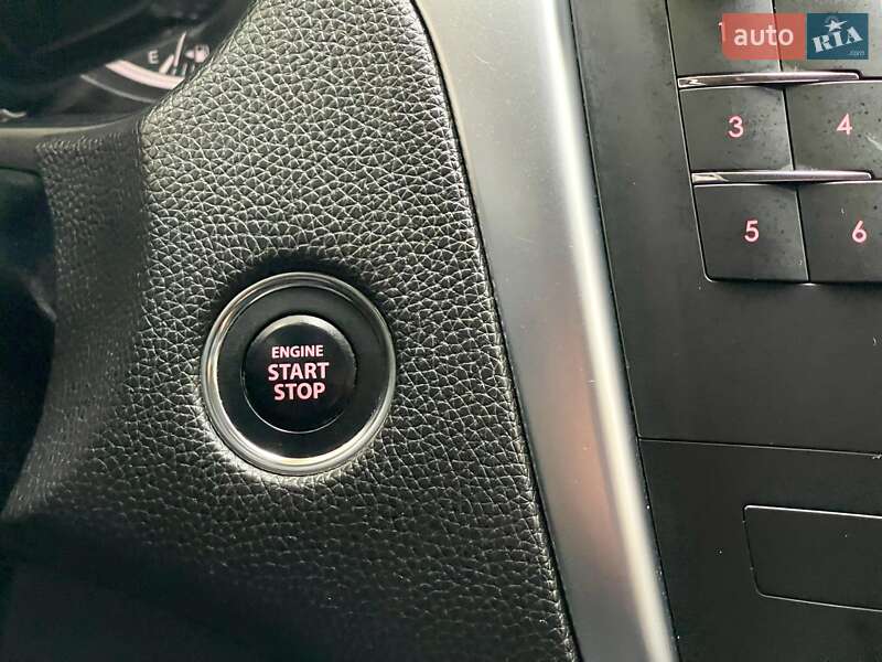 Седан Suzuki Kizashi 2012 в Киеве