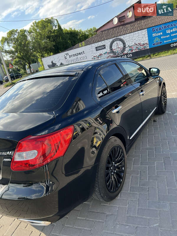 Седан Suzuki Kizashi 2012 в Ивано-Франковске