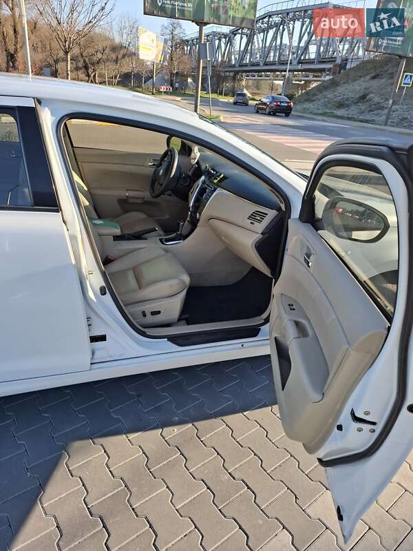 Седан Suzuki Kizashi 2011 в Ирпене