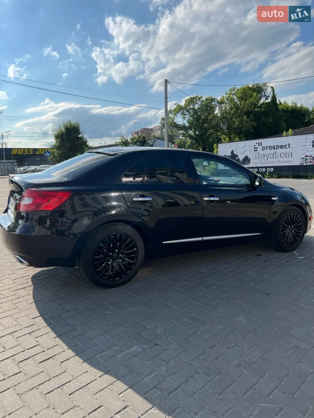 2012 Suzuki Kizashi - мініатюра 9