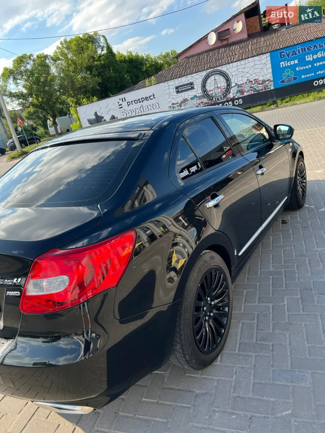 2012 Suzuki Kizashi - мініатюра 12