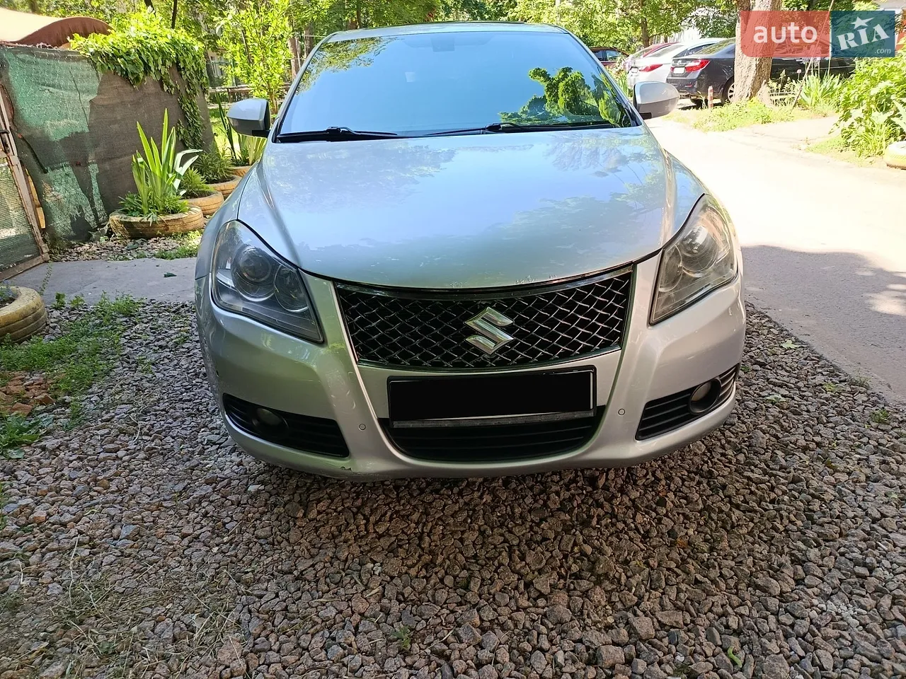 2012 Suzuki Kizashi - мініатюра 23