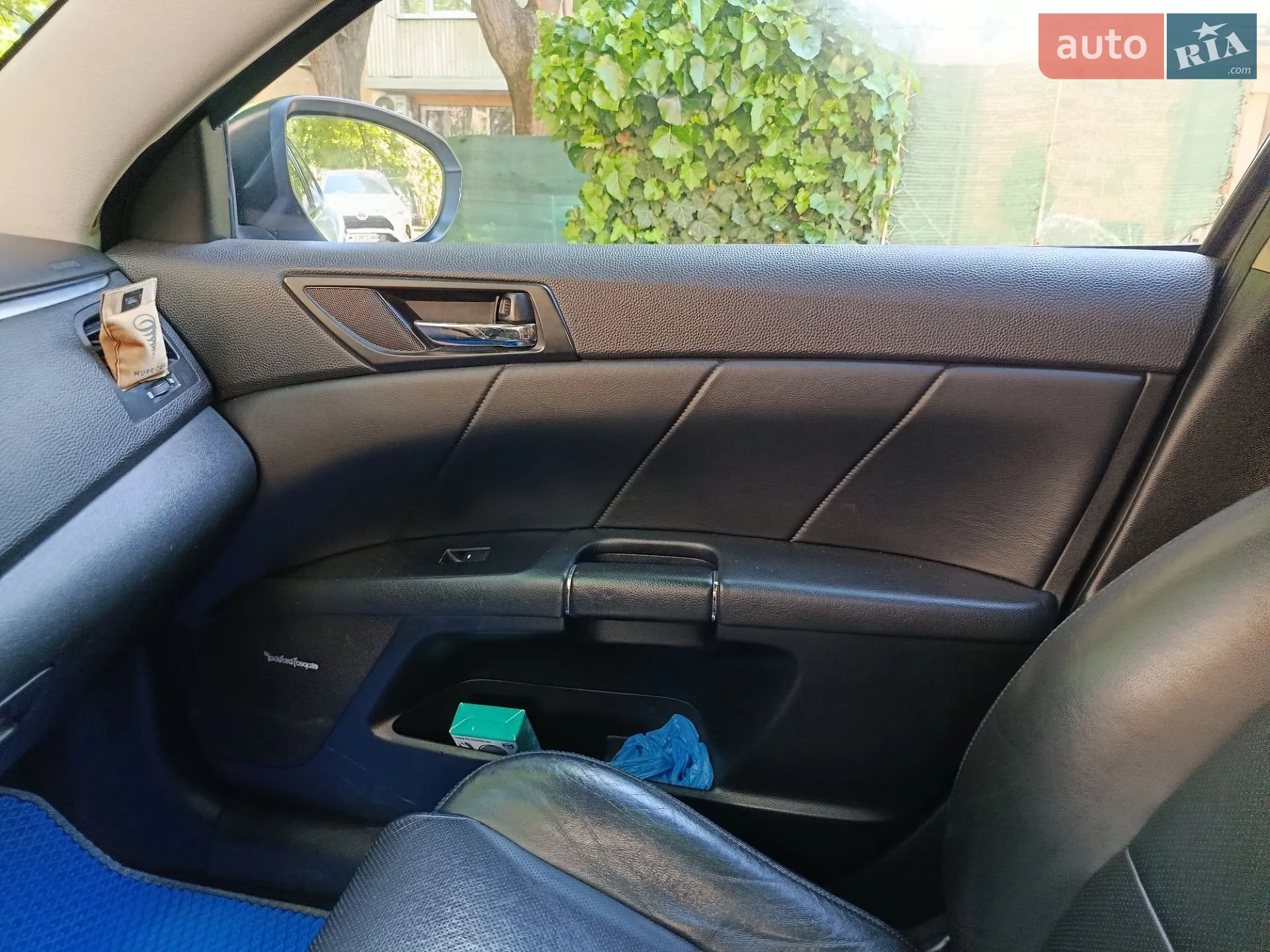 2011 Suzuki Kizashi - мініатюра 8