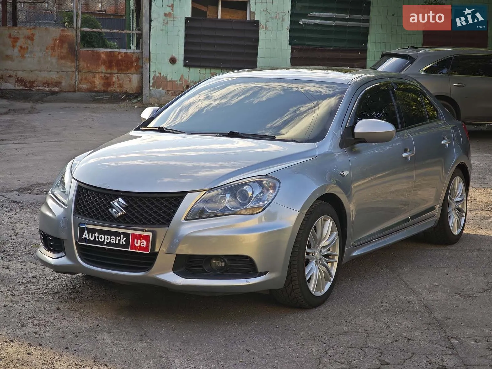 2011 Suzuki Kizashi - фото 1