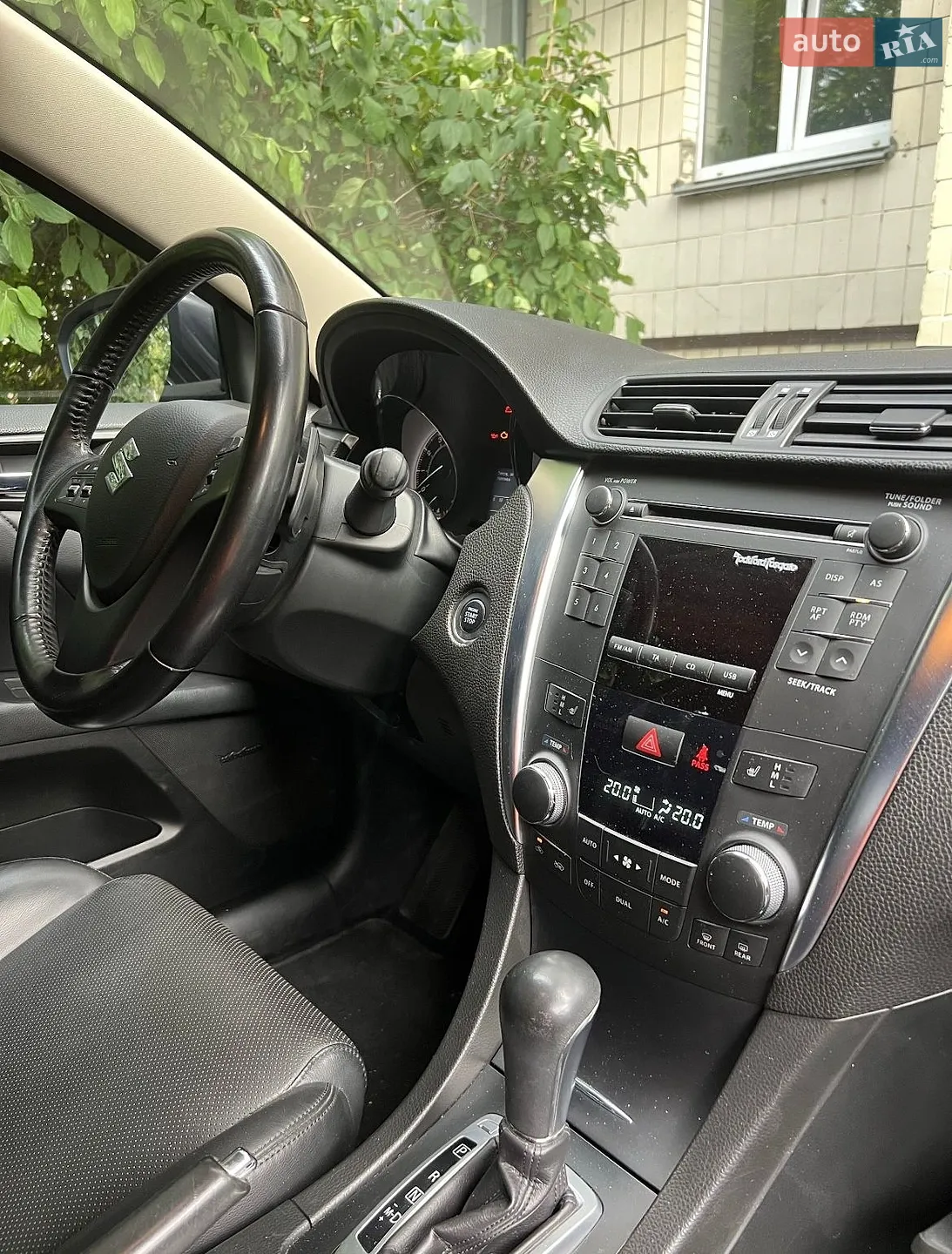 2011 Suzuki Kizashi - мініатюра 5