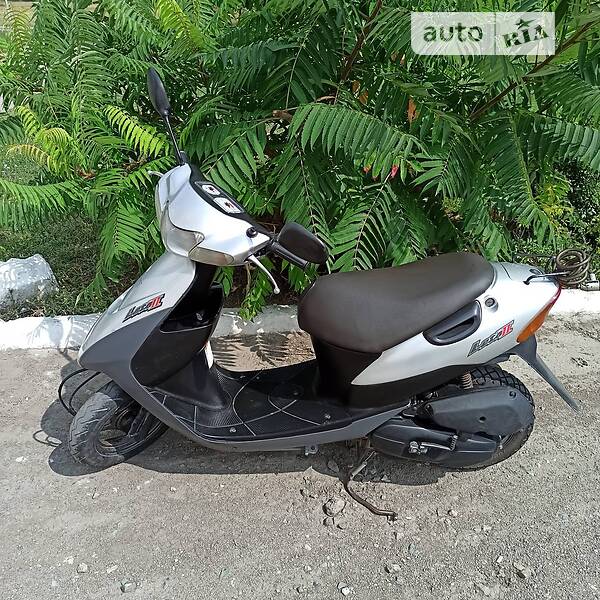 Suzuki Lets 2