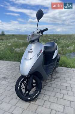 Скутер Suzuki Lets 2 2012 в Отынии
