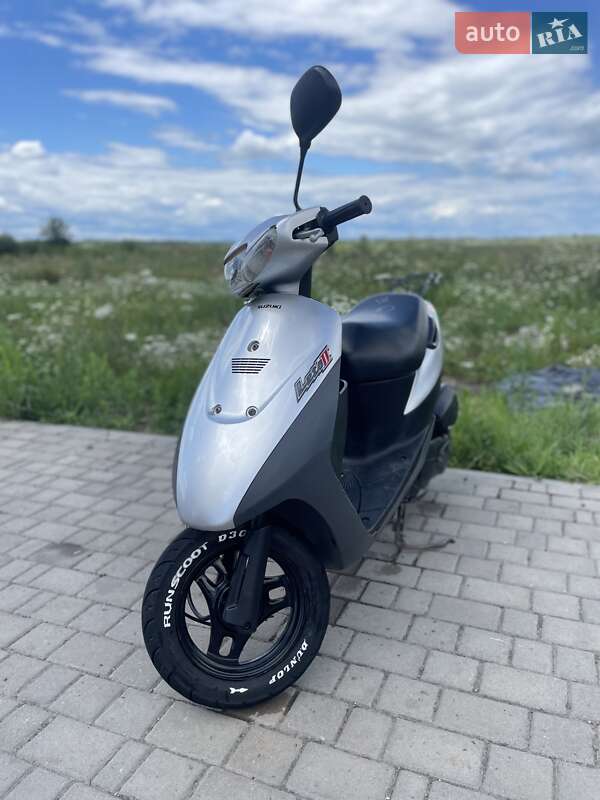 Скутер Suzuki Lets 2 2012 в Отынии
