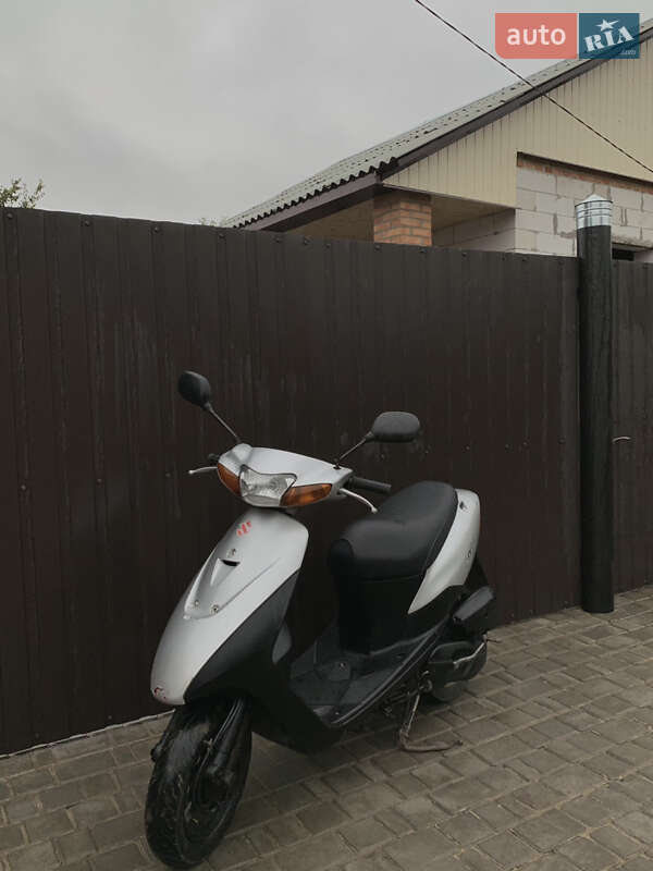 Мопеди Suzuki Lets 2 2009 в Тростянці фото Мопеди Suzuki Lets 2 2009 в Тростянці