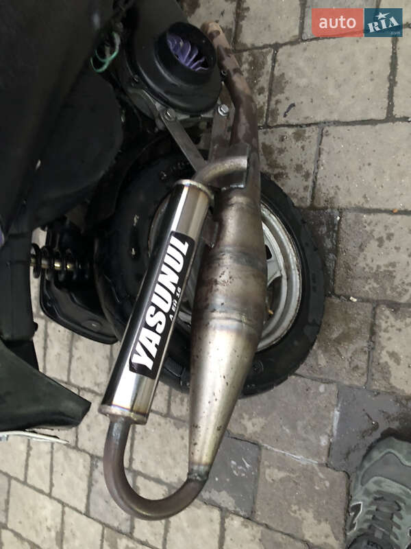 Мопеды Suzuki Lets 2 2004 в Ровно