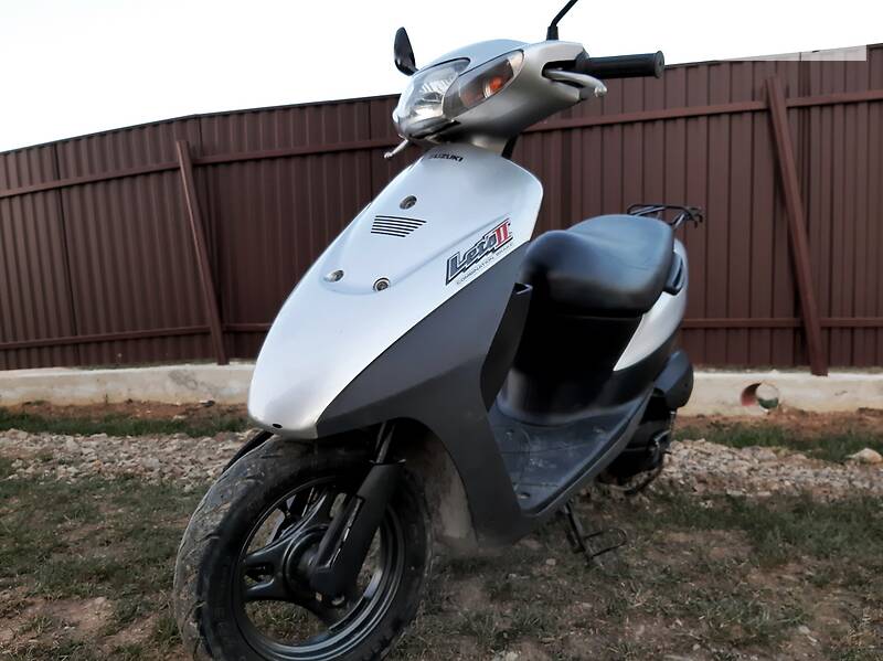 Скутер Suzuki Lets 3 2014 в Богородчанах