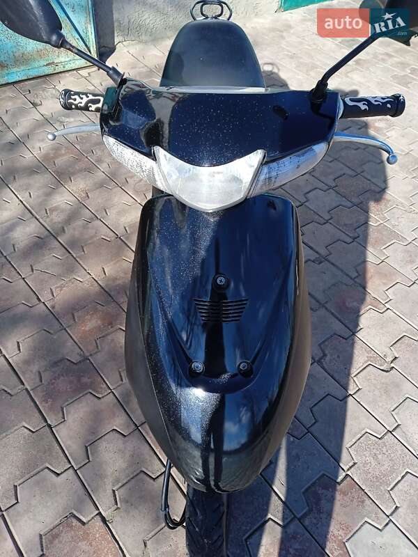 Suzuki Lets 3 2005