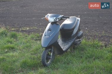 Мопеды Suzuki Lets 3 2009 в Кельменцах