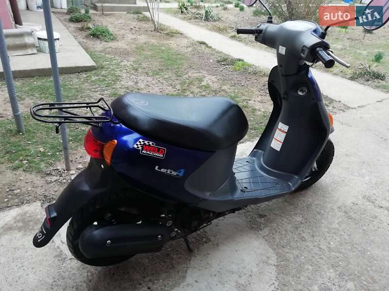 Скутер Suzuki Lets 4 2015 в Чернівцях