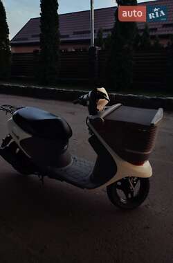 Грузовые мотороллеры, мотоциклы, скутеры, мопеды Suzuki Lets 4 2015 в 