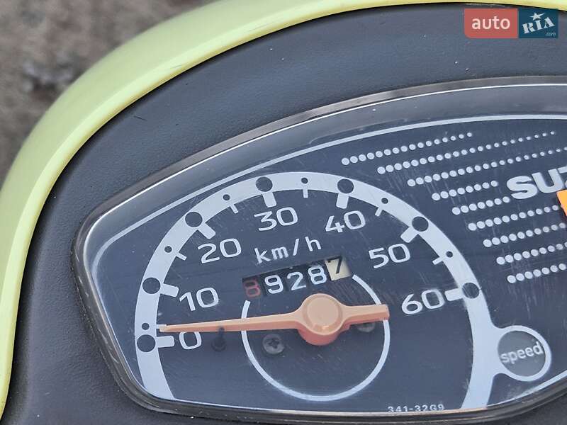 Скутер Suzuki Lets 4 2012 в Бобровице