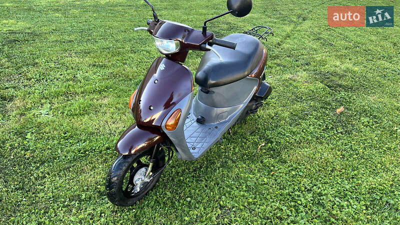 Скутер Suzuki Lets 4 2017 в Черновцах фото Скутер Suzuki Lets 4 2017 в Черновцах