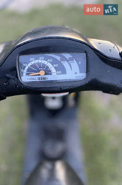 Скутер Suzuki Lets 2011 в 