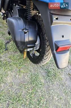 Скутер Suzuki Lets 2017 в 