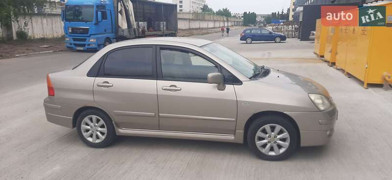 Седан Suzuki Liana 2005 в Білій Церкві