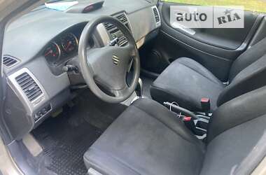 Седан Suzuki Liana 2005 в 