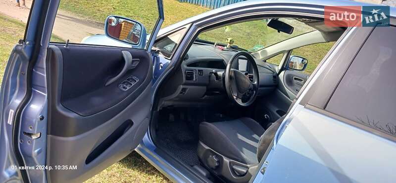 Универсал Suzuki Liana 2003 в Киеве