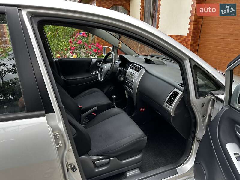 Універсал Suzuki Liana 2005 в Івано-Франківську