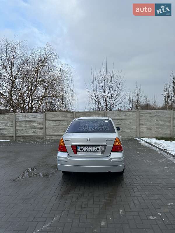 Седан Suzuki Liana 2005 в Луцьку