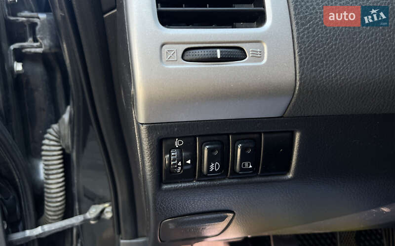 Седан Suzuki Liana 2005 в Мукачево