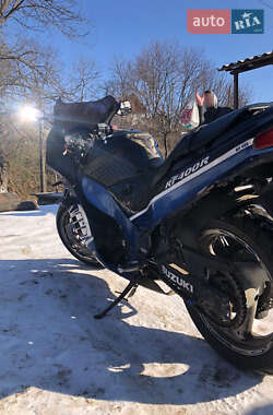 Мотоцикл Спорт-туризм Suzuki RF 400R 1999 в 