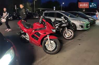 Мотоцикл Спорт-туризм Suzuki RF 900R 1995 в 