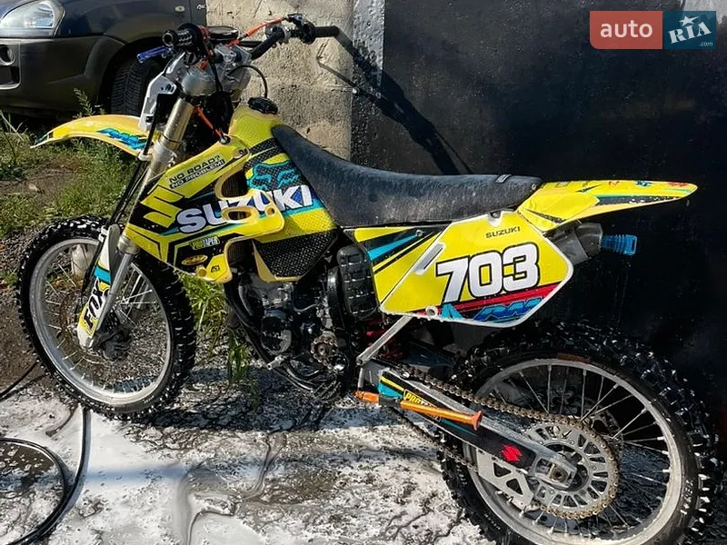 Suzuki RM 125 2000