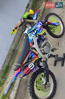 Мотоцикл Кросс Suzuki RM 250Z 2015 в 