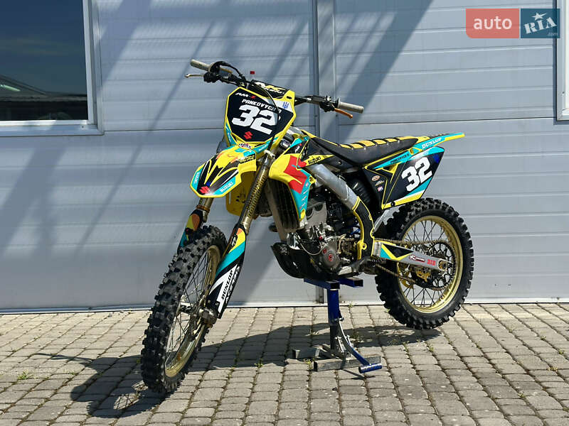 Suzuki RM 250Z 2015