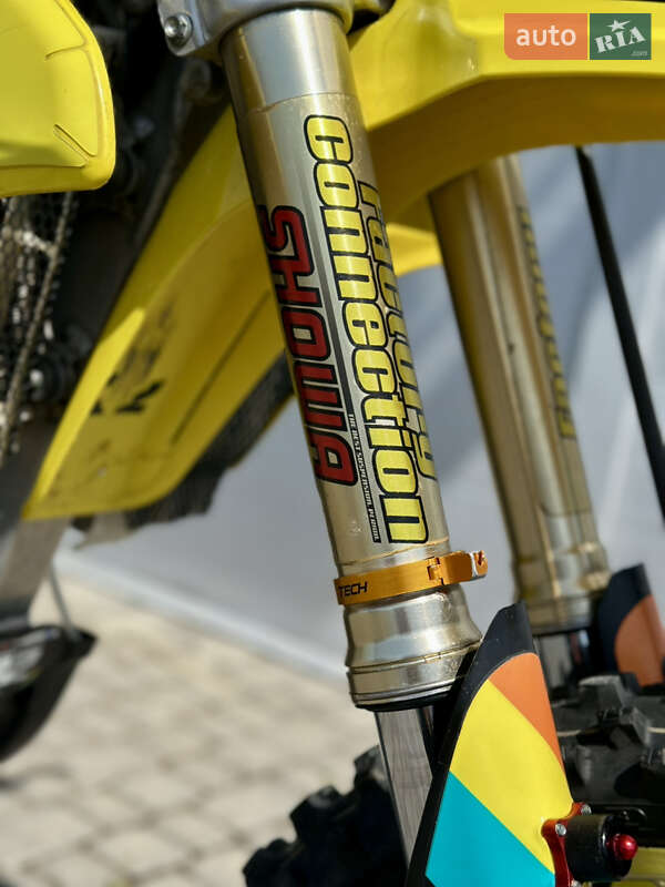 Мотоцикл Кросс Suzuki RM 250Z 2015 в Ужгороде