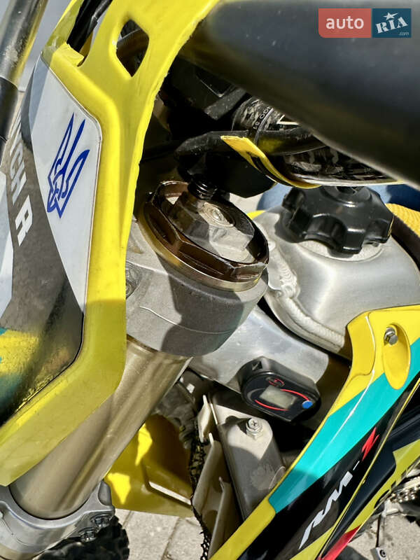 Мотоцикл Кросс Suzuki RM 250Z 2015 в Ужгороде