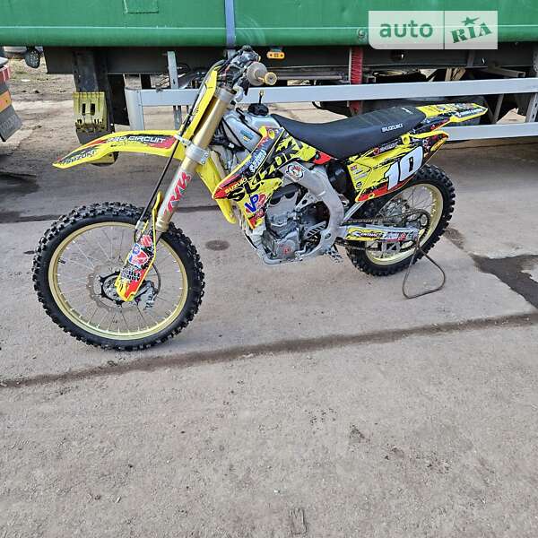 Мотоцикл Кросс Suzuki RM-Z 450 2017 в Нововолынске