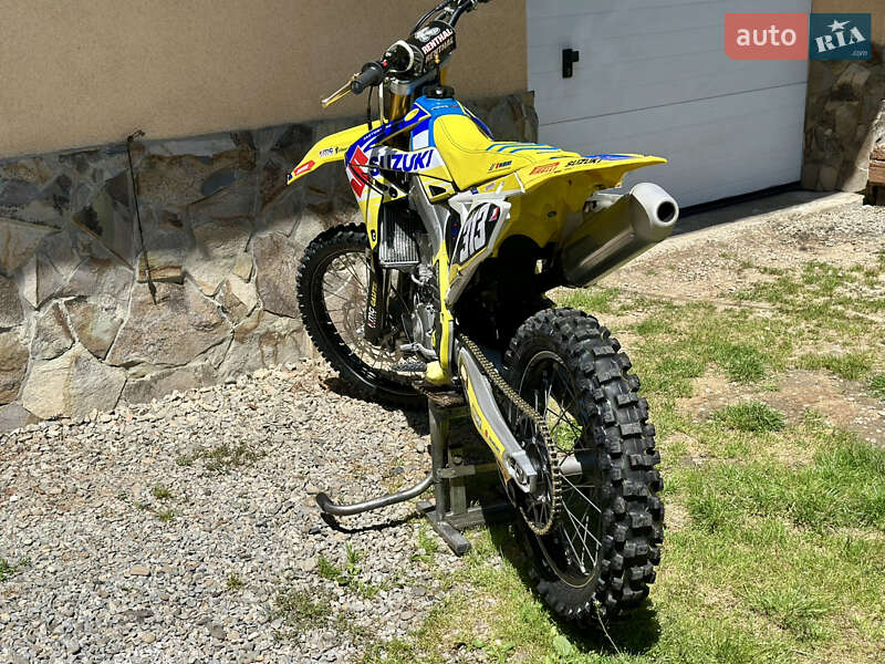 Мотоцикл Кросс Suzuki RM-Z 450 2023 в Ужгороді фото 13 Мотоцикл Кросс Suzuki RM-Z 450 2023 в Ужгороді