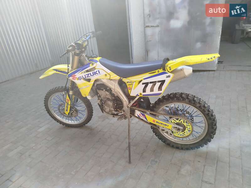 Мотоцикл Кросс Suzuki RM-Z 450 2017 в Городку