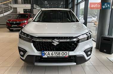 Позашляховик / Кросовер Suzuki S-Cross 2024 в 