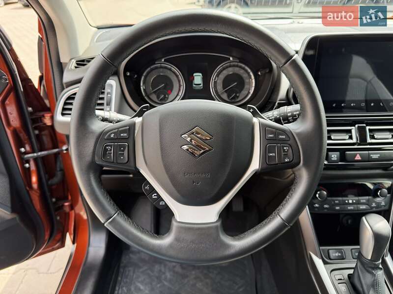 Позашляховик / Кросовер Suzuki S-Cross 2023 в Києві